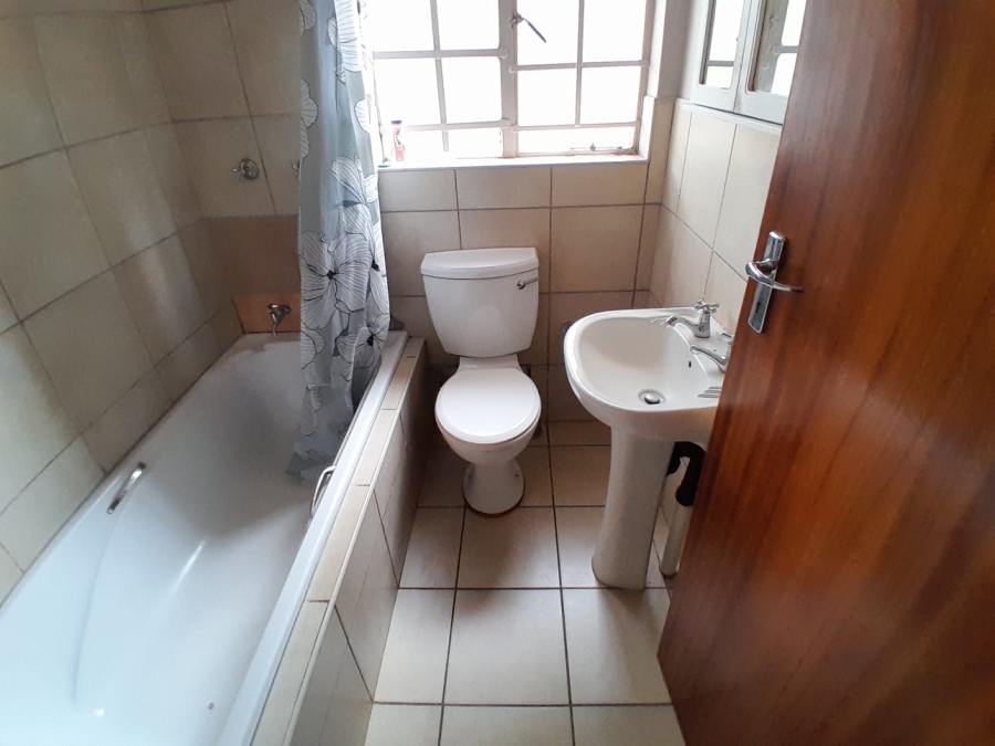 To Let 2 Bedroom Property for Rent in Kathu Northern Cape